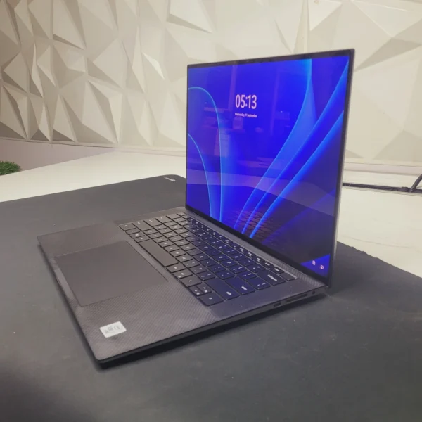 Dell Precision 5550 - Refurbished Laptop - Image 4